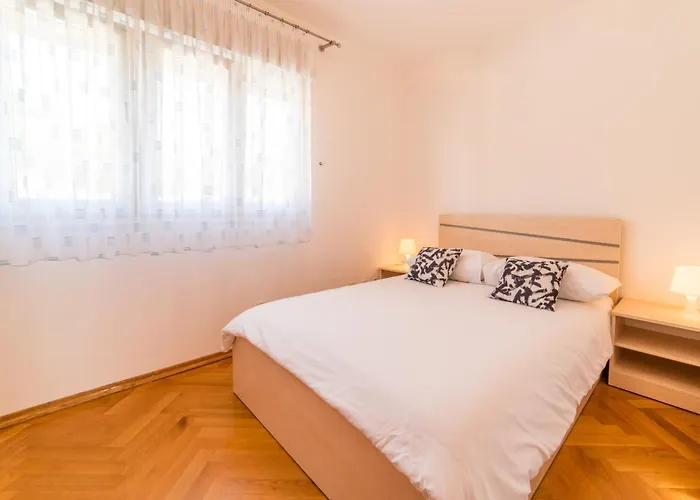 Apartman M Duplex Split